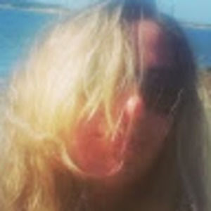 Meet your Posher, Lexie